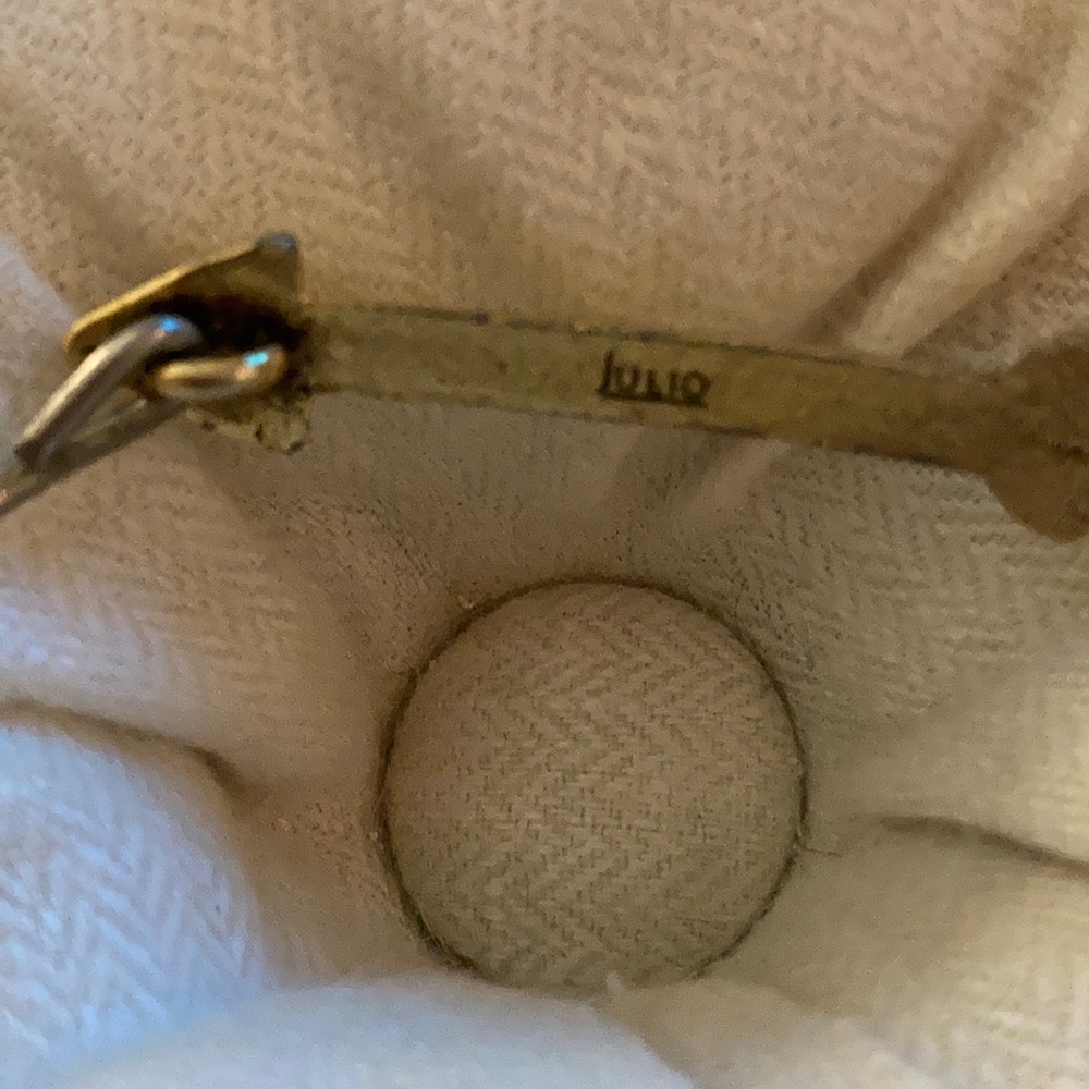Julio Gold tone Arrow Bangle - Picture 3 of 3